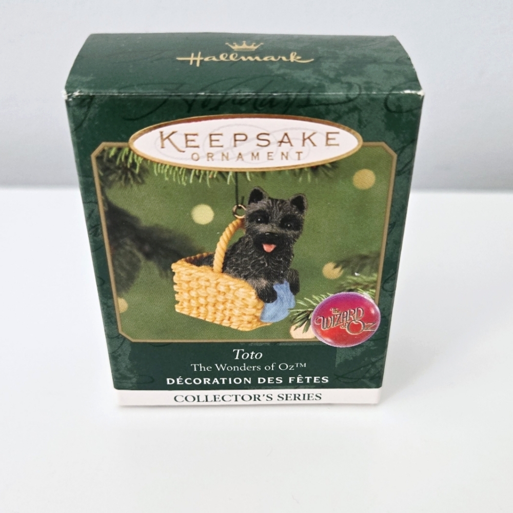 New Wizard Of Oz miniature Toto Hallmark Keepsake Ornament